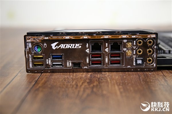 技嘉AORUS X299 Gaming 9主板开箱图赏:5599元电竞神器 技嘉AORUS X299 Gaming 9主板开箱图赏:5599元电竞神器_www.365-588.com