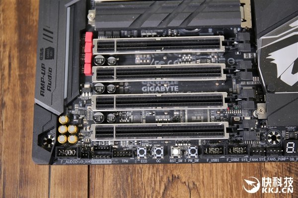 技嘉AORUS X299 Gaming 9主板开箱图赏:5599元电竞神器 技嘉AORUS X299 Gaming 9主板开箱图赏:5599元电竞神器_www.365-588.com