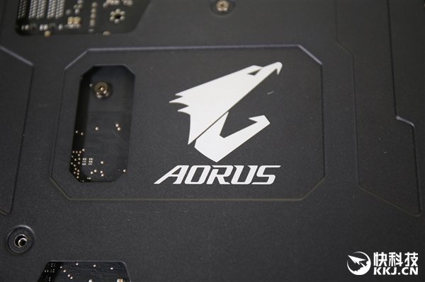 技嘉AORUS X299 Gaming 9主板开箱图赏:5599元电竞神器 技嘉AORUS X299 Gaming 9主板开箱图赏:5599元电竞神器_www.365-588.com