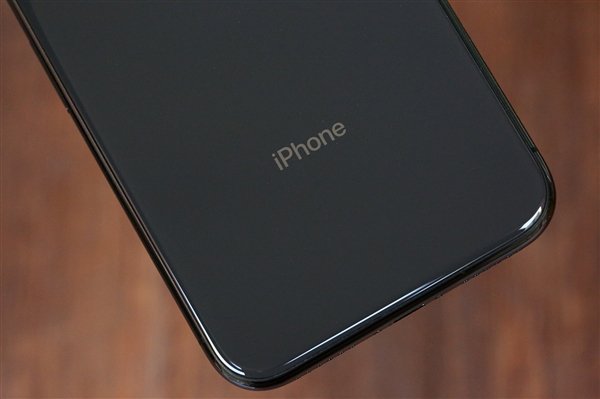 马来西亚苹果店300元清iPhone 5s库存:引万人排队 马来西亚苹果店300元清iPhone 5s库存:引万人排队_www.365-588.com